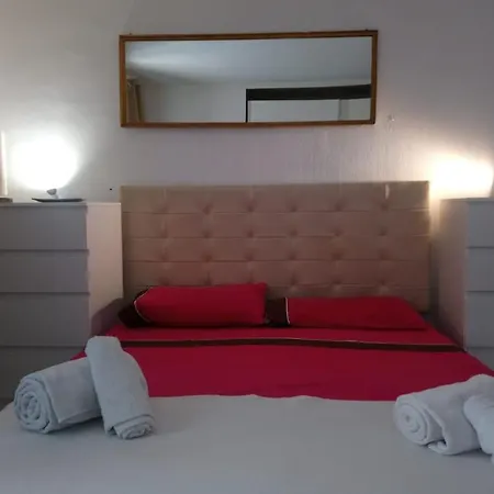 Maison Gaia: Tranquility Near The Sea With Garden Vakantiehuis Mijas