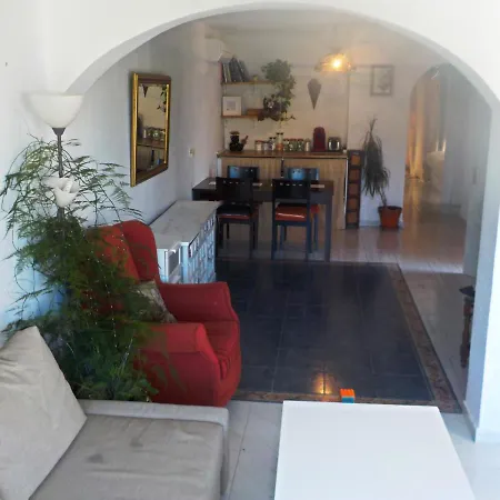 Maison Gaia: Tranquility Near The Sea With Garden Vakantiehuis Mijas